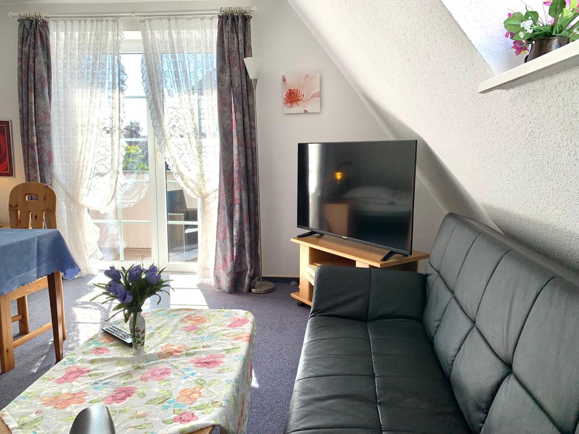 Haus Aquamarin-Apartment Smaragd In Strandnaehe Büsum Екстериор снимка